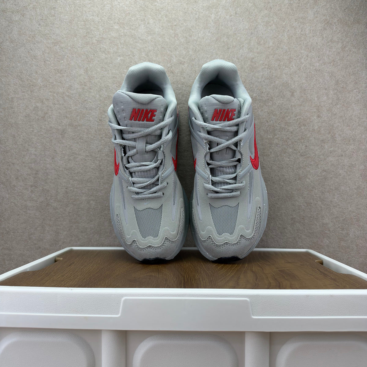 Nike Air Max Metro Sneakers